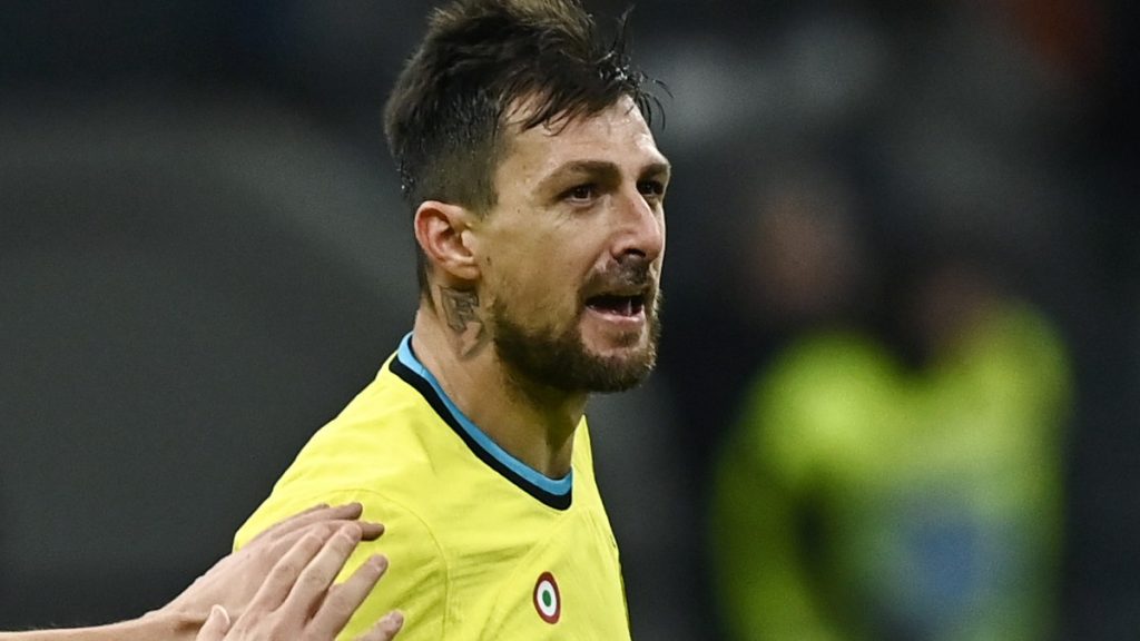 Acerbi: «Ce la metteremo tutta, vogliamo trasformare il sogno in realtà» 1 esult gol Acerbi