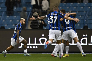 Pagelle Milan-Inter: Tripudio neroazzurro. Barella, Dzeko e Dimarco da impazzire
