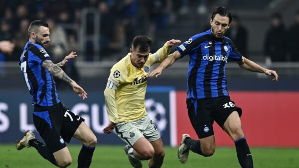 Otavio Darmian Brozovic MG0 1185