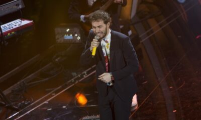 Pinguini Tattici Nucleari PAM 9228