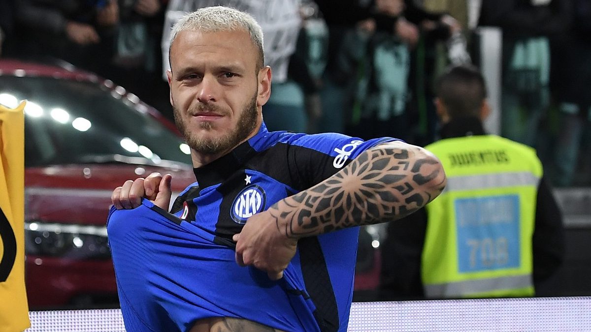 Dimarco: «Se pensiamo a Milan e Juventus commettiamo altri errori» 26 Dimarco