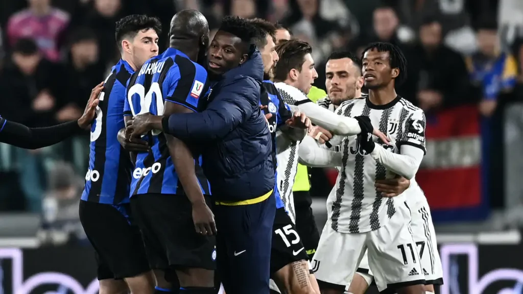 Calvarese su Cuadrado: «Lui non è mai stato un giocatore scorretto» 1 Lukaku Cuadrado MG0 7373