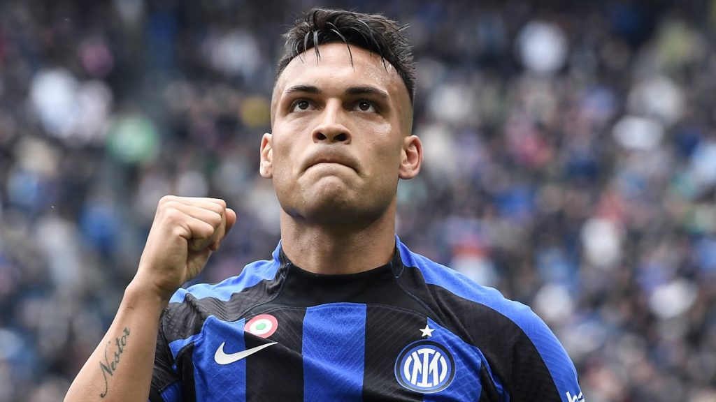 Lautaro pronto ad ereditare la fascia di capitano dell'Inter 1 Inter Lautaro