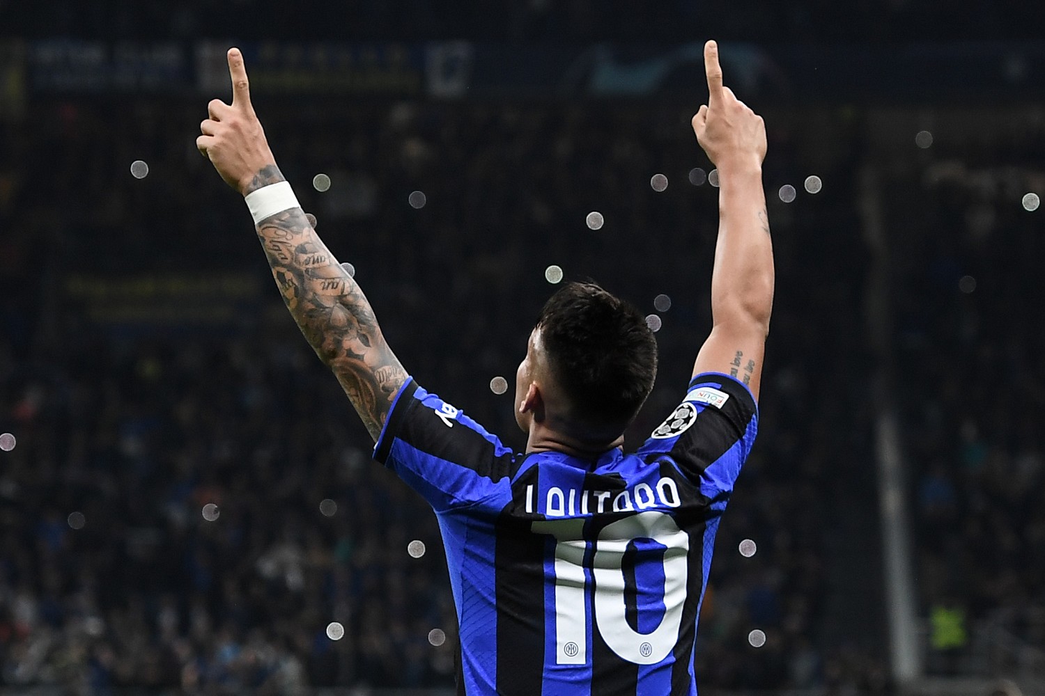Inter, le luci a San Siro riaccese da (e per) Lautaro Martinez 26 esult gol Lautaro MG5 9870