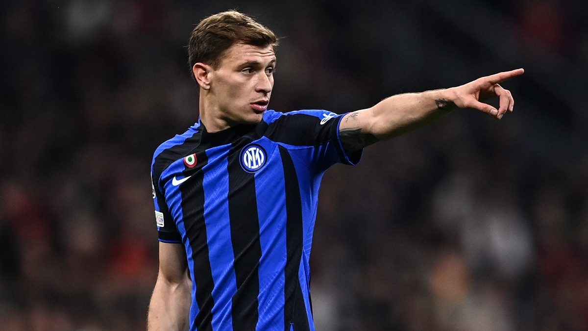 Barella: «Orgoglioso di vincere con l'Inter. Fiorentina? Squadra di qualità, sarà tosta» 26 Barella Inter