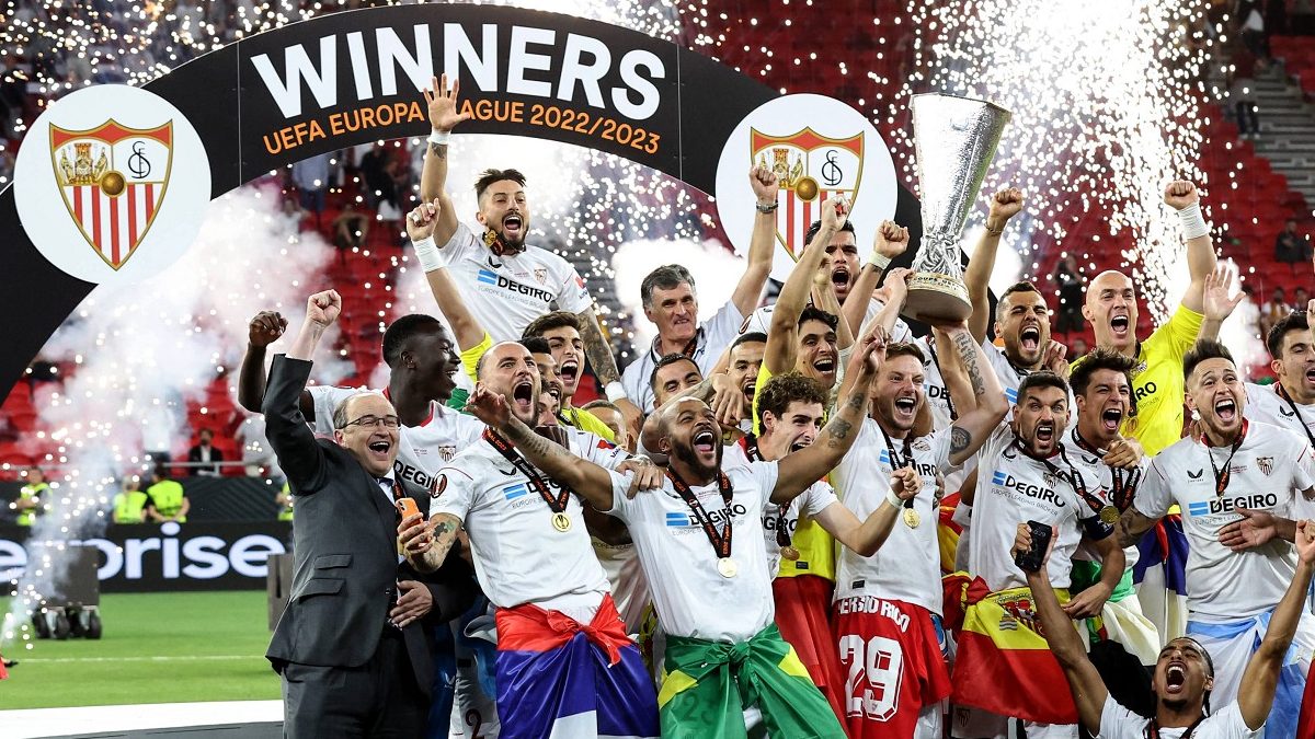 Canizares: «Europa League? Anni fa Inter e Milan si vergognavano a giocarla» 26 Siviglia Europa League