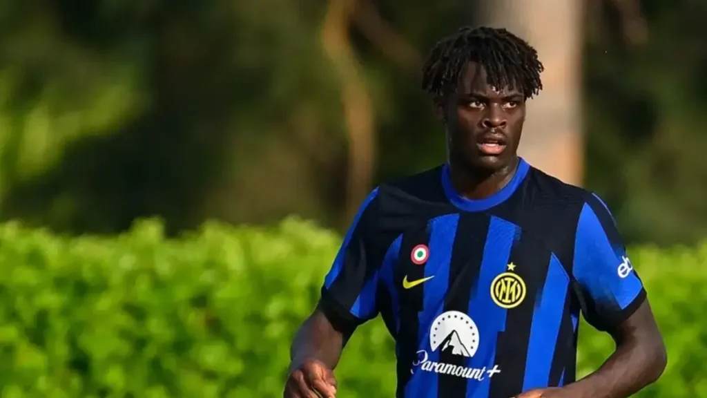 Inter, Bisseck rivive la sua prima settimana in nerazzurro - FOTO 1 Bisseck Inter
