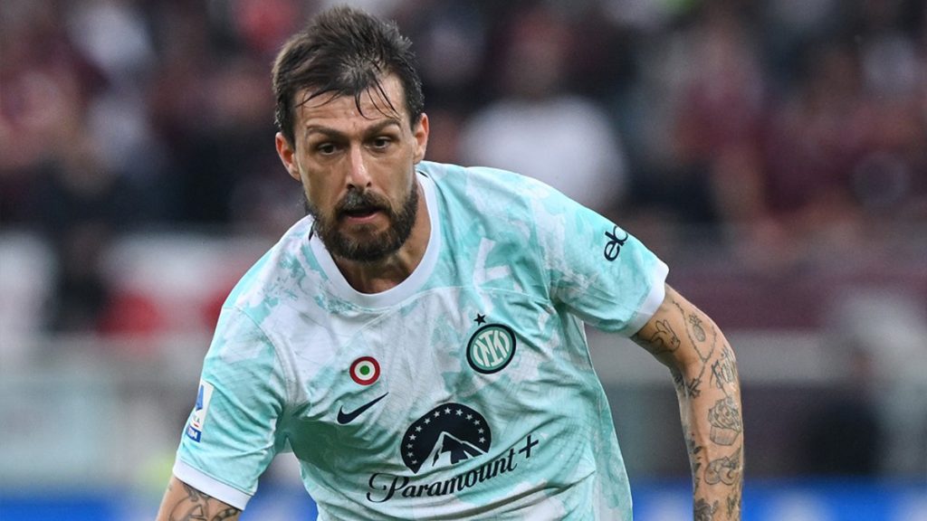 Infortunio Acerbi, l'ULTIMO aggiornamento fa FELICI i tifosi dell'Inter! Le condizioni del difensore 1 Acerbi