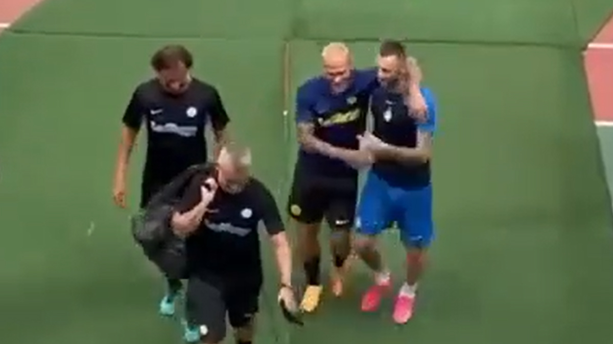 Dimarco Brozovic, l'abbraccio tra ex compagni in Inter-Al Nassr - VIDEO 26 Dimarco Brozovic