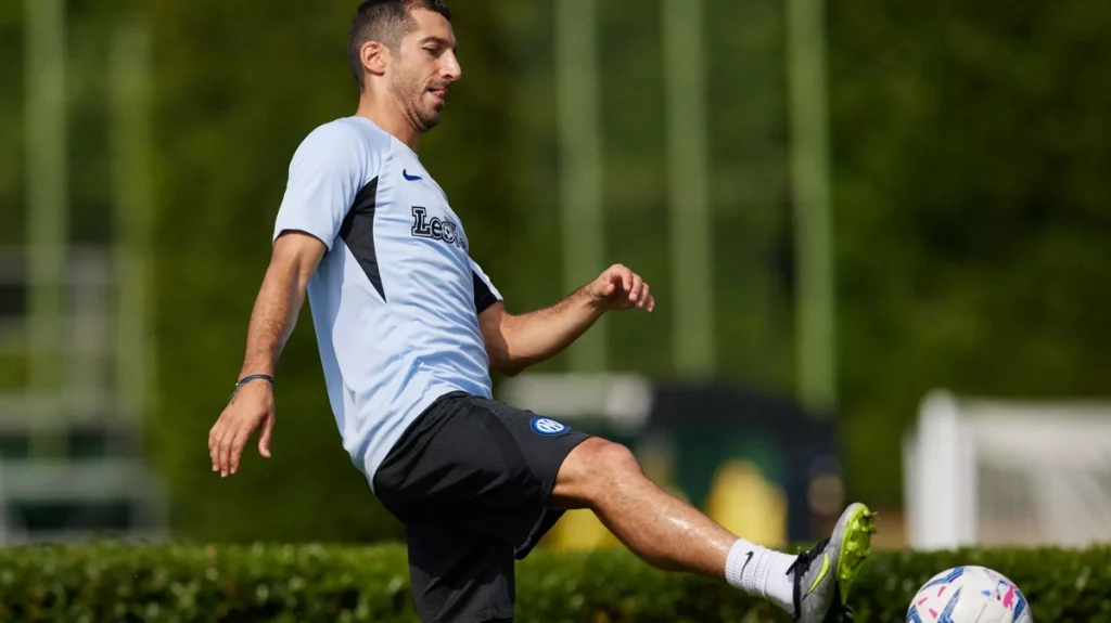 Mkhitaryan-allenamento