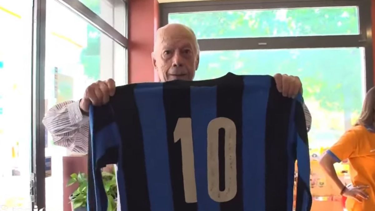 ULTIMA ORA- Inter, è morto Luis Suarez 26 Suarez maglia Inter