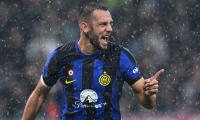 Salisburgo-Inter De Vrij