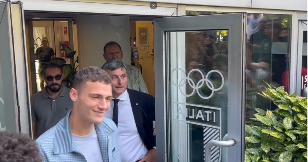 Pavard-Inter, grande entusiasmo al CONI per le visite mediche 1 pavard inter