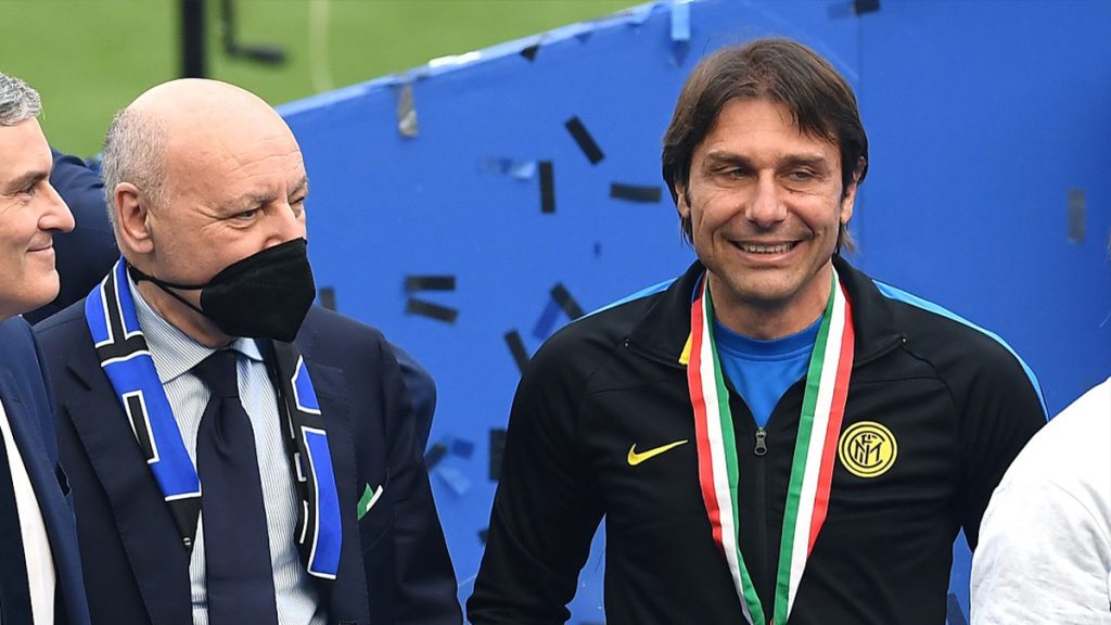 Conte Marotta, botta e risposta dopo Napoli Inter: a telecamere spente il presidente nerazzurro ha ricordato a tutti che... Il retroscena 1 Conte Marotta
