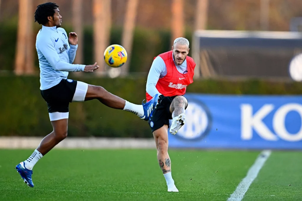 -2 a Juve-Inter: le immagini dell'allenamento nerazzurro 27 20231124172437 1070250138