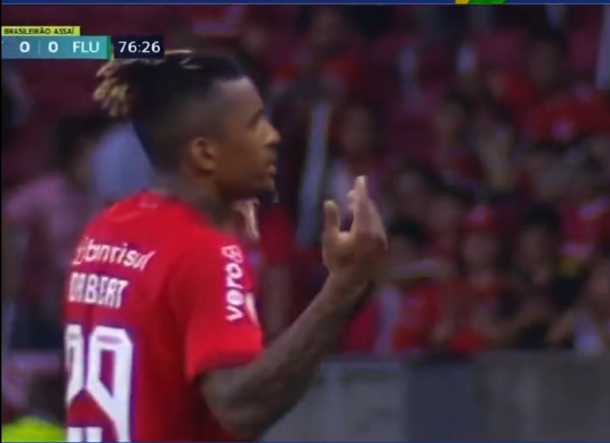 Ex Inter, Dalbert contestato dai tifosi dell'Internacional - VIDEO 26 dalbert