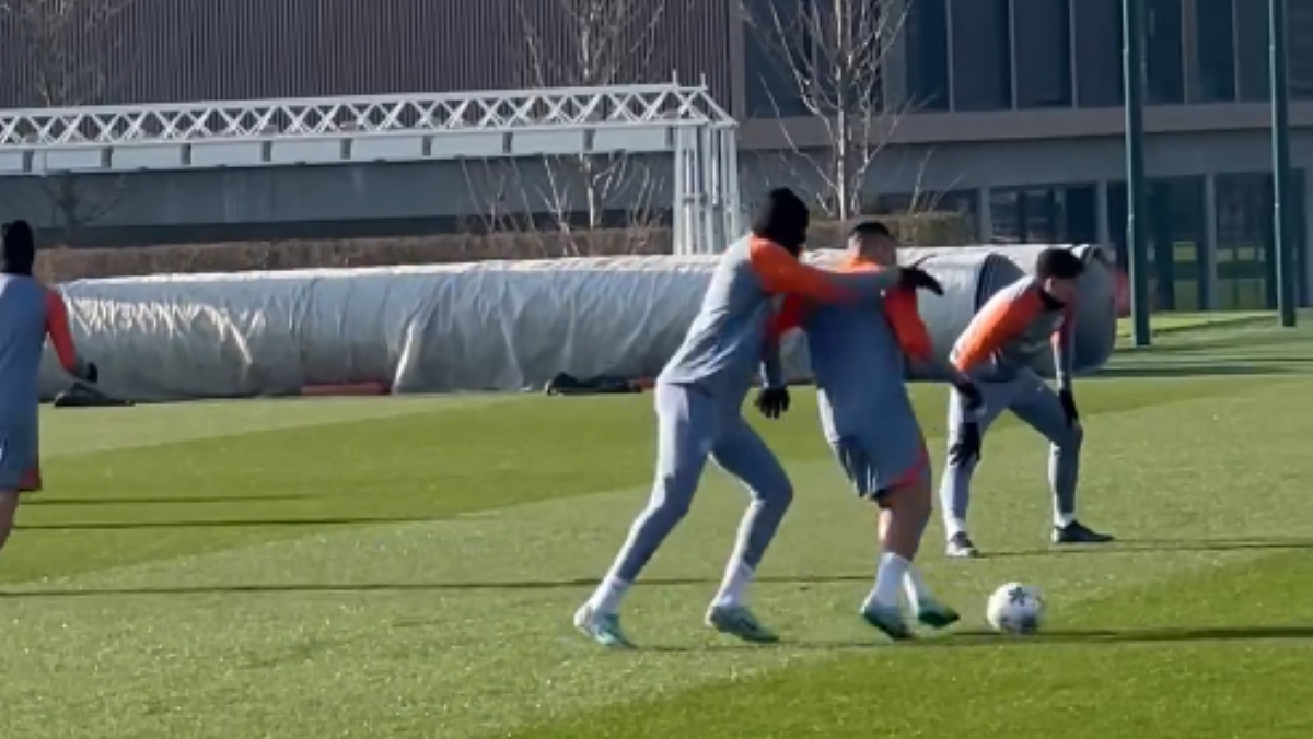 Thuram e Lautaro si sfidano in allenamento alla vigilia della Real Sociedad -VIDEO 26 Thuram Lautaro