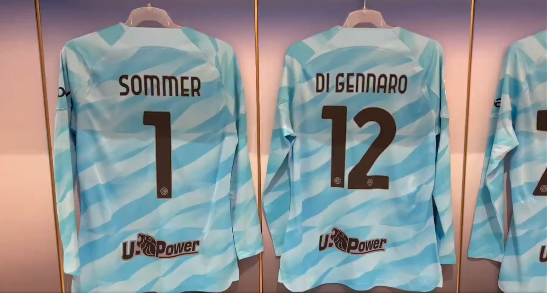 Inter-Bologna, prime immagini da San Siro: la divisa del match - VIDEO 26 maglie