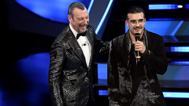 Sanremo, Geolier rivela: «Questi due calciatori mi hanno fatto gli auguri» 26 geolier