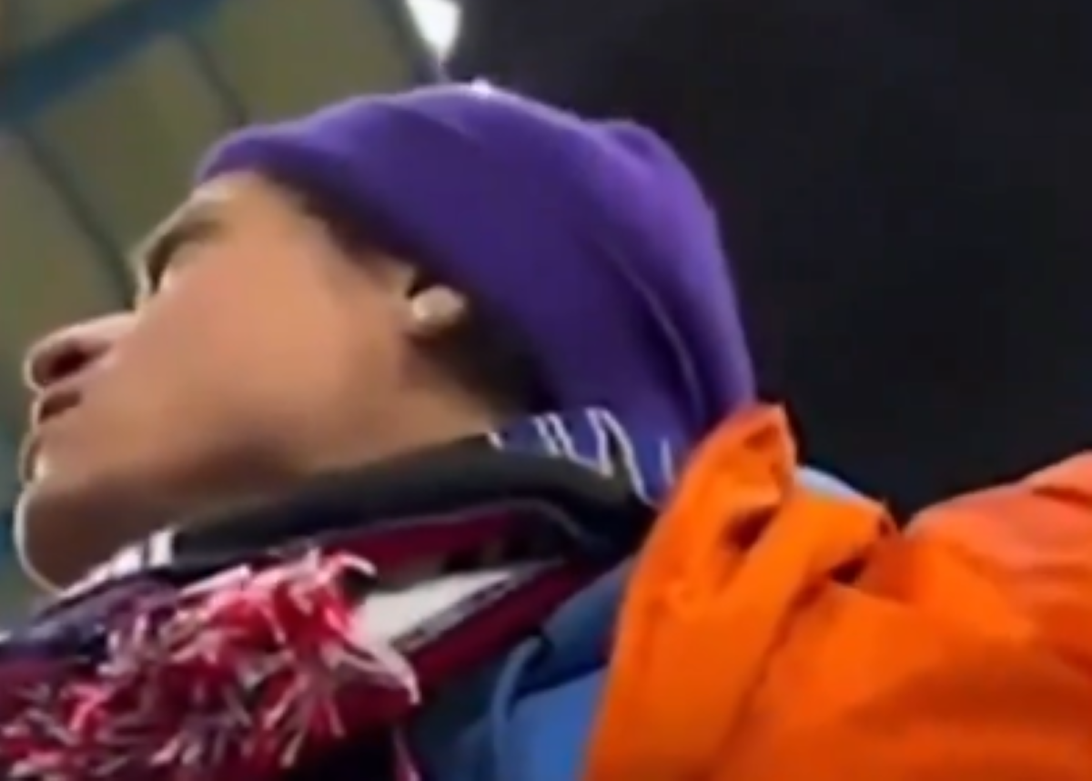 Tifoso insulta Dumfries, la risposta dell'altro tifoso è ESEMPLARE - VIDEO 26 Dumfries tifoso