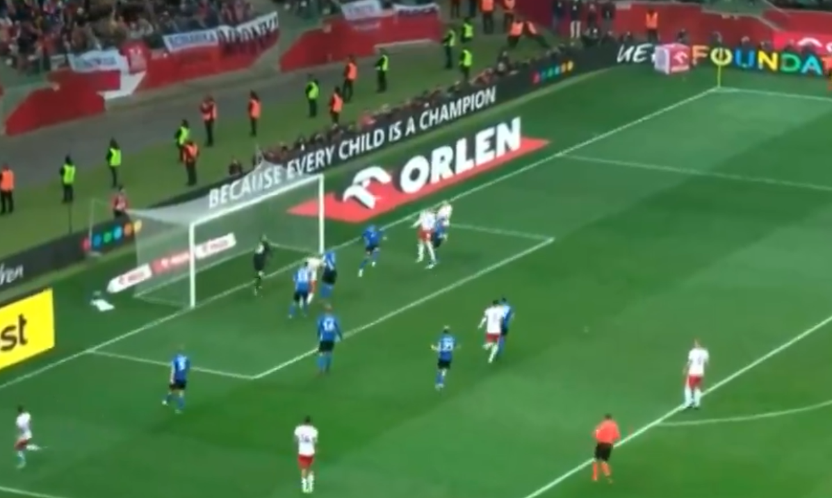 Gol Zielinski, l'incornata vincente del futuro Inter all'Estonia! - VIDEO 26 Zielinski gol polonia estonia