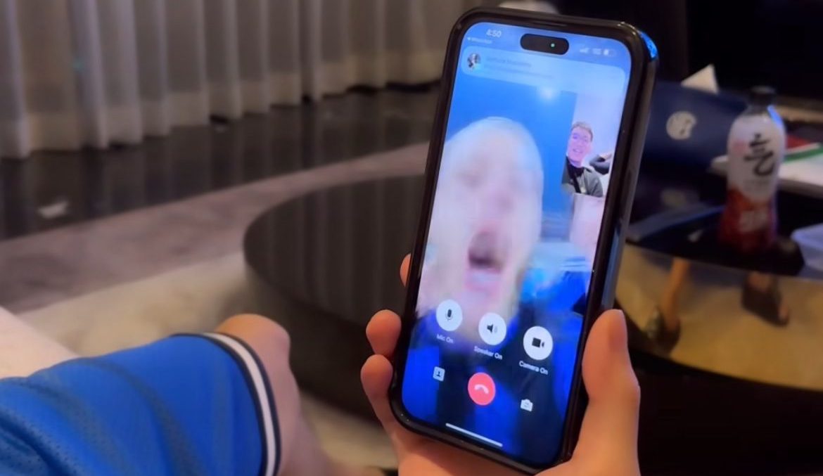 Zhang in videochiamata festeggia lo Scudetto: Dimarco scatenato - FOTO 26 90960bbd 58cf 49fa b5d0 363ae5005f69 e1713859041932