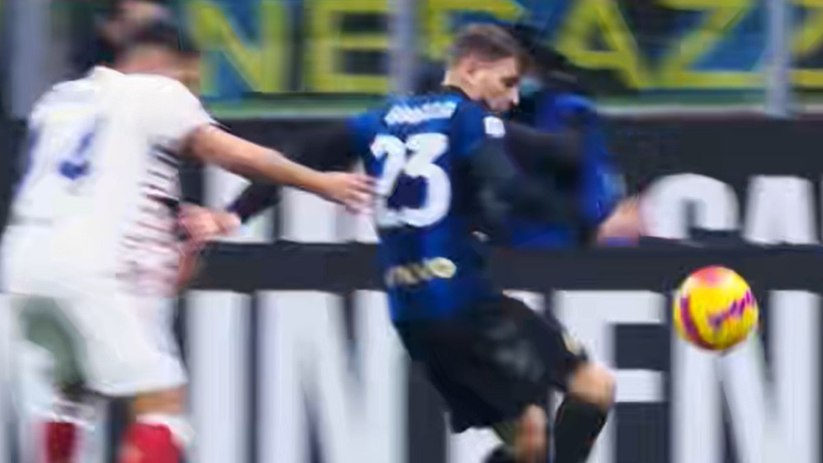 Barella il giocoliere, l'Inter lo esalta: «Cosa fa questo ragazzo col pallone» - VIDEO 26 Barella