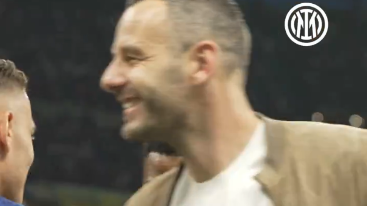 Barella emoziona nel pre di Inter Cagliari: il gesto toccante con Handanovic 26 Handanovic Barella