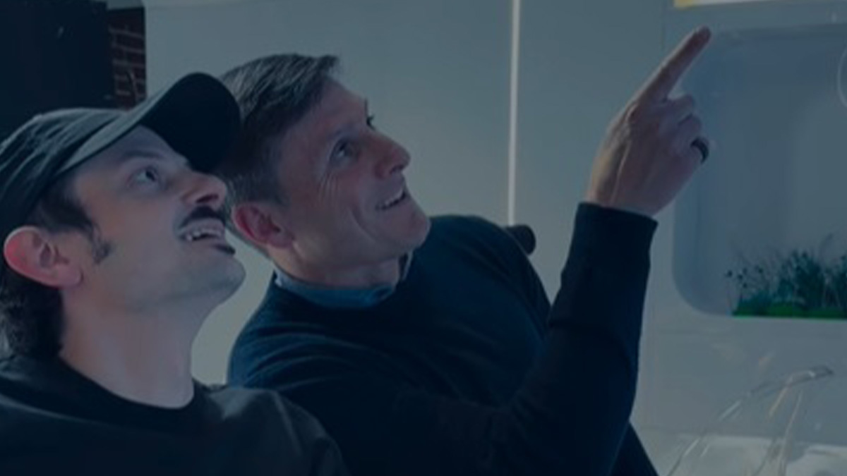 Rovazzi celebra lo scudetto dell'Inter con Zanetti: «Gli invidiosi diranno 19» - VIDEO 26 Rovazzi Zanetti