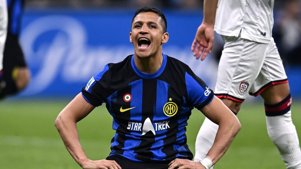Sanchez si emoziona dopo il gol al Barcellona: «Non volevo esultare, ma l’emozione è stata più forte» 1 Sanchez