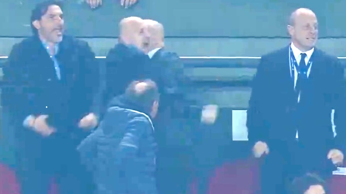 Dirigenti Inter fuori controllo al gol di Frattesi. Cosa è successo - VIDEO 26 dirigenti inter