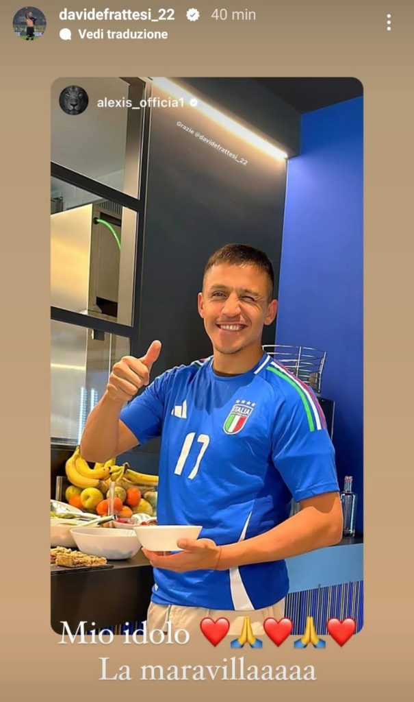 Sanchez, il suo gesto fa impazzire Frattesi: il siparietto social - FOTO 27 ec8c9709 036e 41a2 bc29 27f5215fb5bb