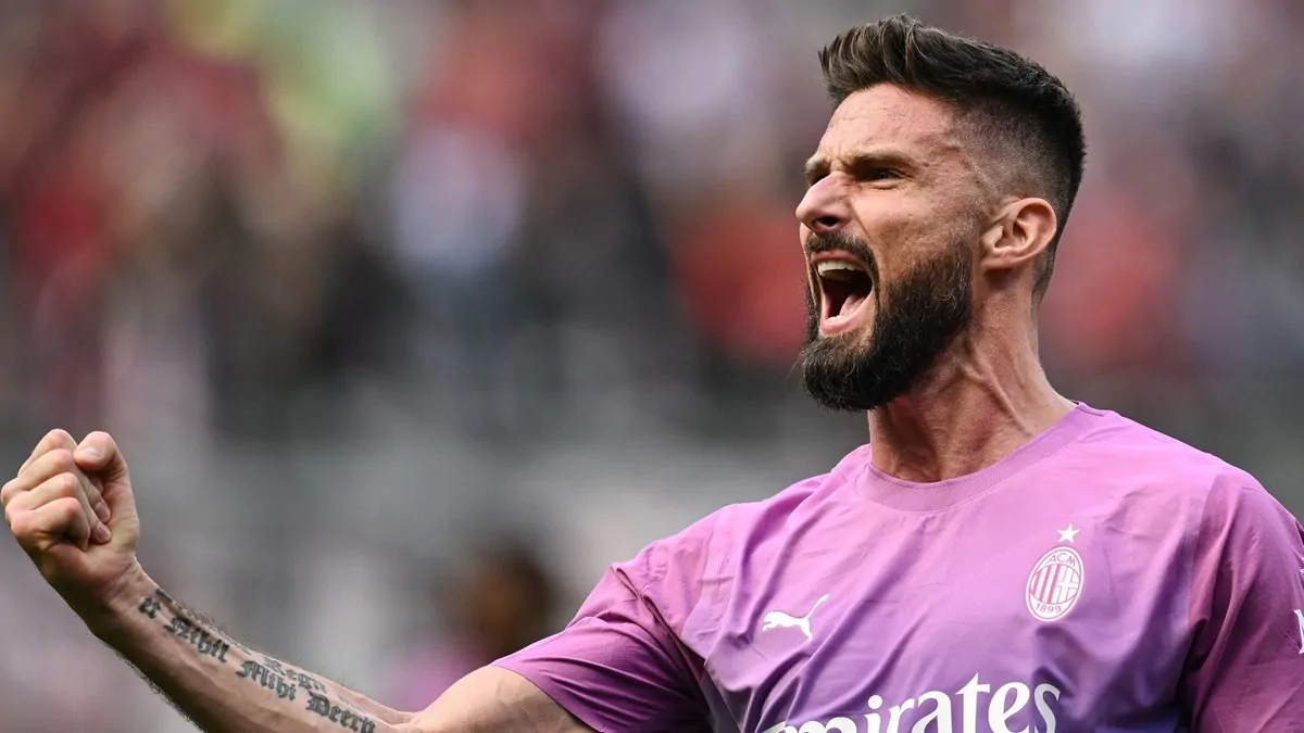 Giroud saluta il Milan: «Il coro 'si è girato Giroud' sempre nel mio cuore» 26 giroud