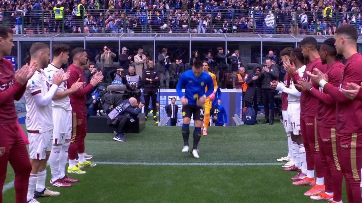 Pasillo Torino ai giocatori Inter: omaggio ai campioni d'Italia - VIDEO 26 pasillo inter torino passerella scudetto