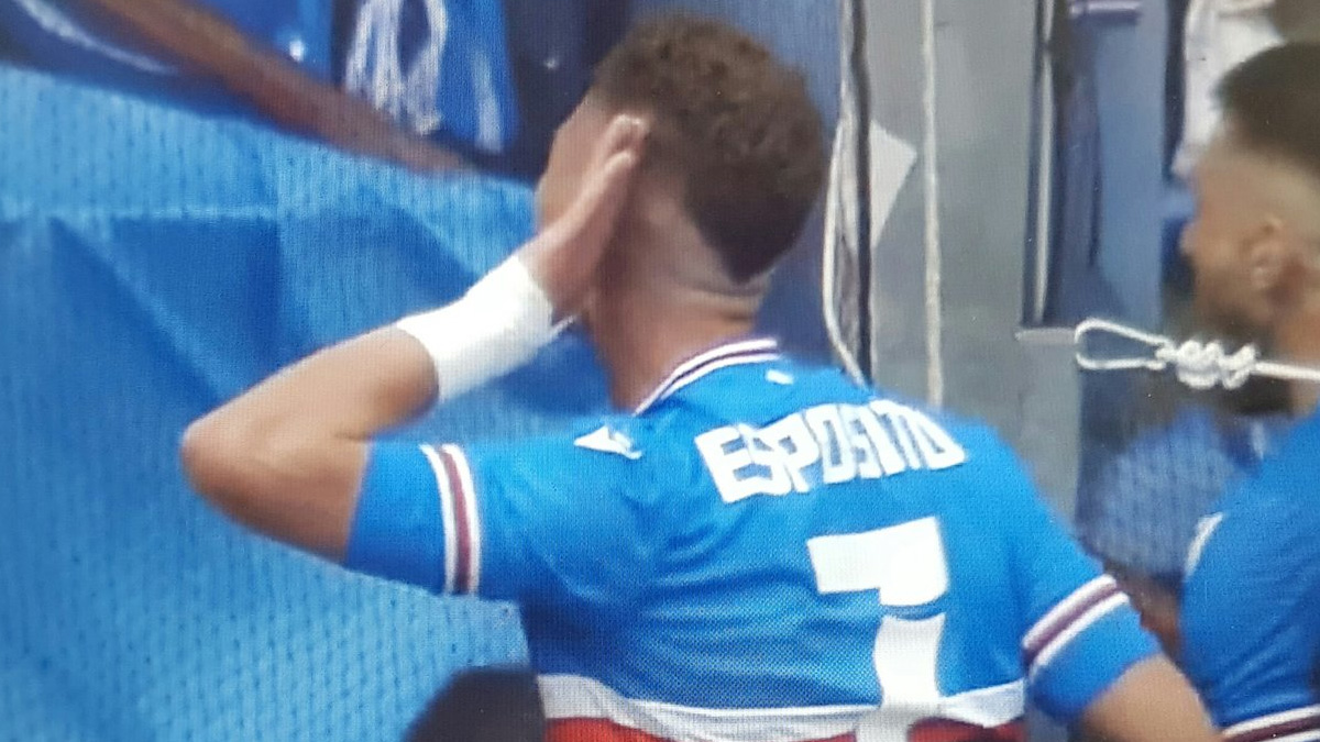 Gol Esposito, magia su punizione con la Sampdoria: l'attaccante dell'Inter torna alla rete - VIDEO 26 Sebastiano Esposito