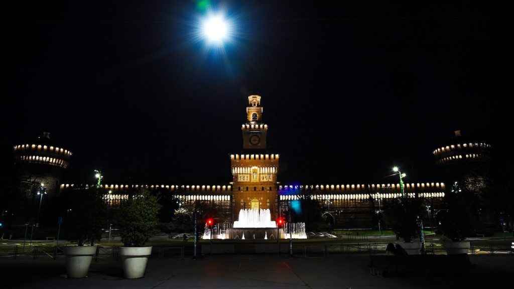 Milano notturna