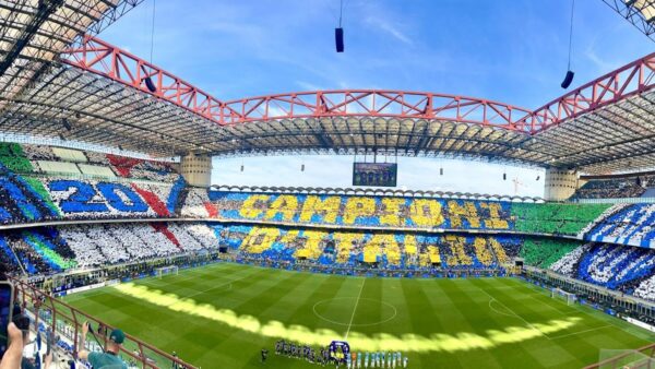 coreografia San Siro Inter Lazio