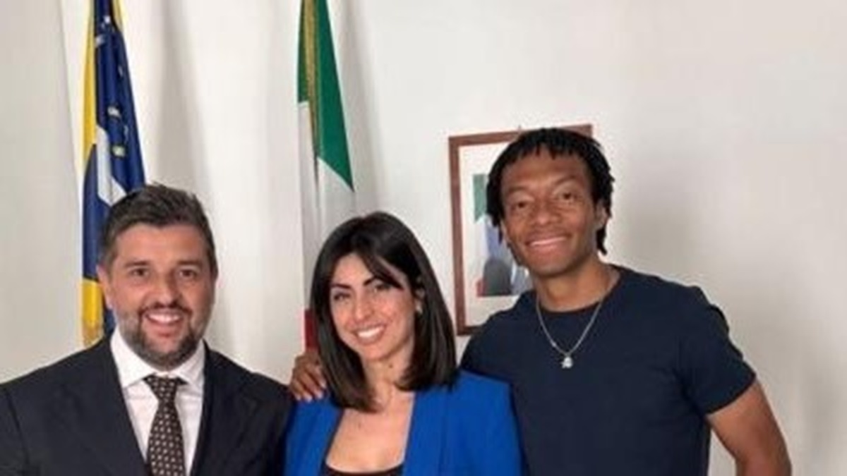 Cuadrado è un cittadino italiano! La gioia e l'annuncio del colombiano - FOTO 26 Cuadrado