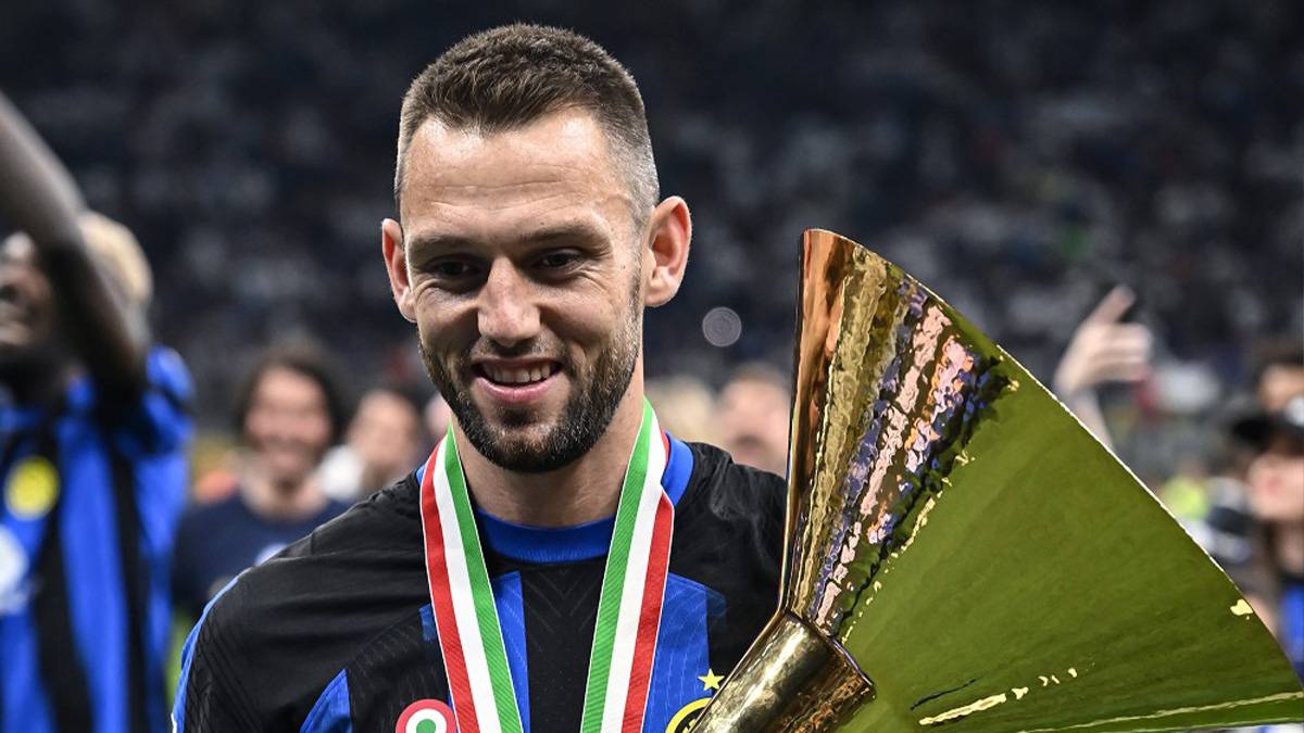 De Vrij saluta Zhang, il messaggio dell'olandese sotto il post dell'ex presidente dell'Inter - FOTO 26 de Vrij