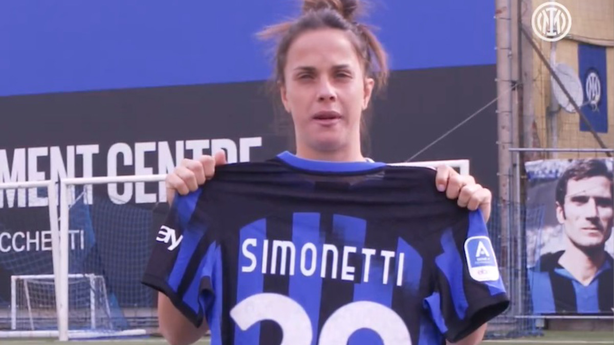 Inter Women, l'invito delle calciatrici ai tifosi: c'è anche il concorso per vincere la maglia in edizione speciale! - VIDEO 26 Simonetti Inter Women