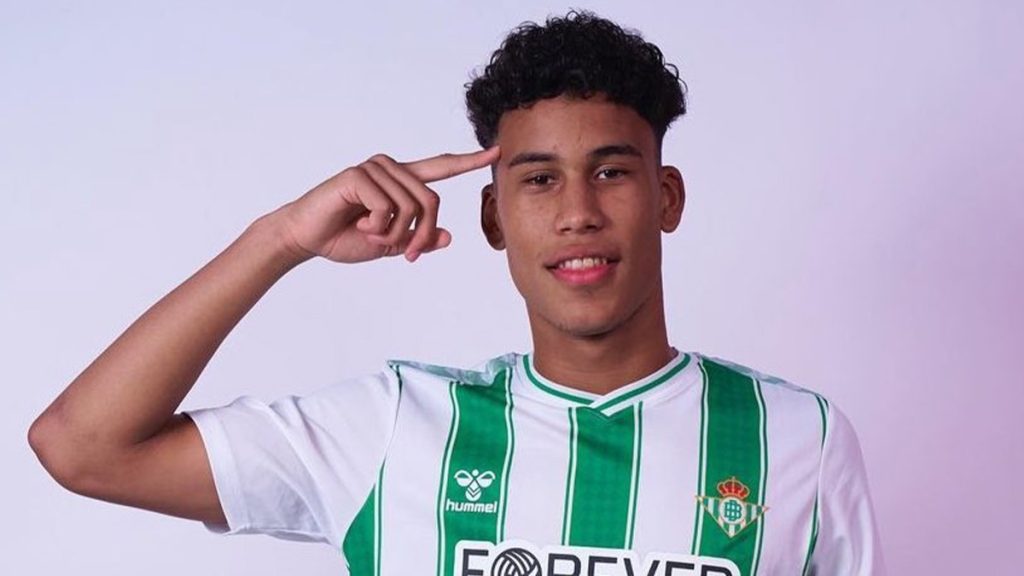 Alex Perez Inter, interesse CONFERMATO! Spunta il RETROSCENA, cosa è successo oggi 1 Alex Perez