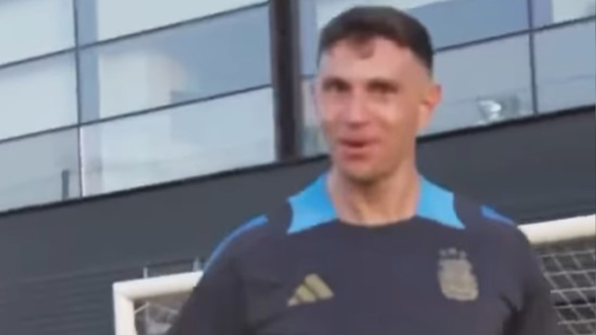 Calciomercato Inter, per la porta arriva un assist al bacio dal Dibu Martinez. Ecco perché Calciomercato Inter, per la porta arriva un assist al bacio dal Dibu Martinez. Ecco perché