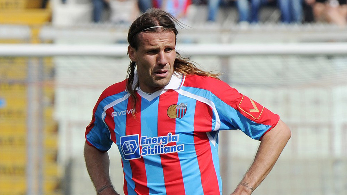 Carboni Inter, il padre Ezequiel ORGOGLIOSO: «Soddisfatto dei miei figli. Franco? Quando il River chiama non puoi dire di no. Anche Valentin fu vicino» 26 Ezequiel Carboni