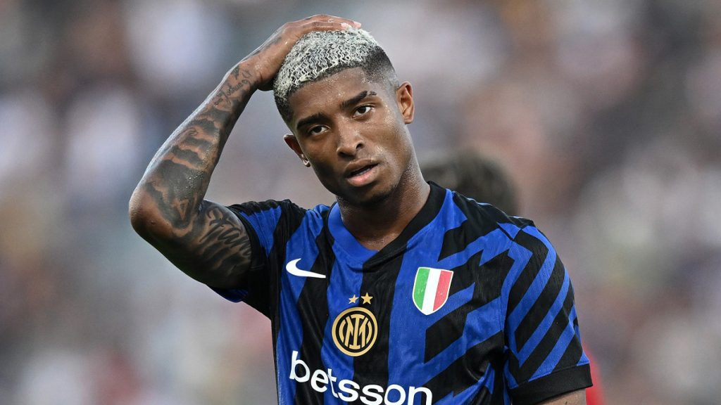 Salcedo Inter, adesso è ufficiale: non è più un giocatore nerazzurro! L'annuncio dell'OFI Creta 1 Salcedo