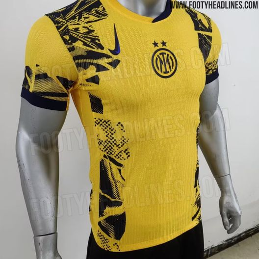 Terza maglia Inter 2024/25, l'ANTICIPAZIONE fa sognare i tifosi: chiaro il RIFERIMENTO al '96-'97! Ecco come sarà - FOTO 28 image 8