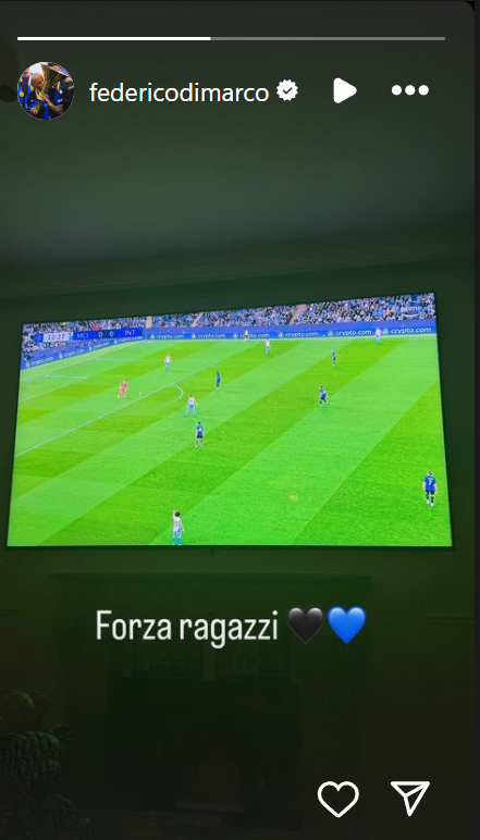 Dimarco, così guarda Manchester City Inter da casa: il suo MESSAGGIO per i compagni emoziona - FOTO 27 Dimarco Inter