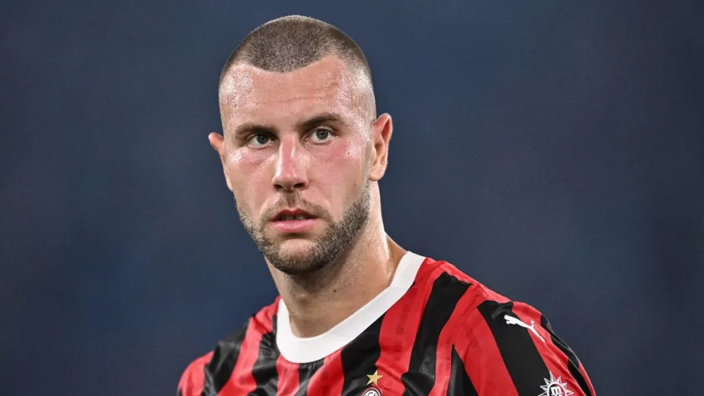 Pavlovic avvisa i cugini: «L'anno scorso non abbiamo mai perso contro l'Inter: l'obiettivo è proseguire con questa striscia» 1 WhatsApp Image 2024 09 04 at 12.54.18 1200x675