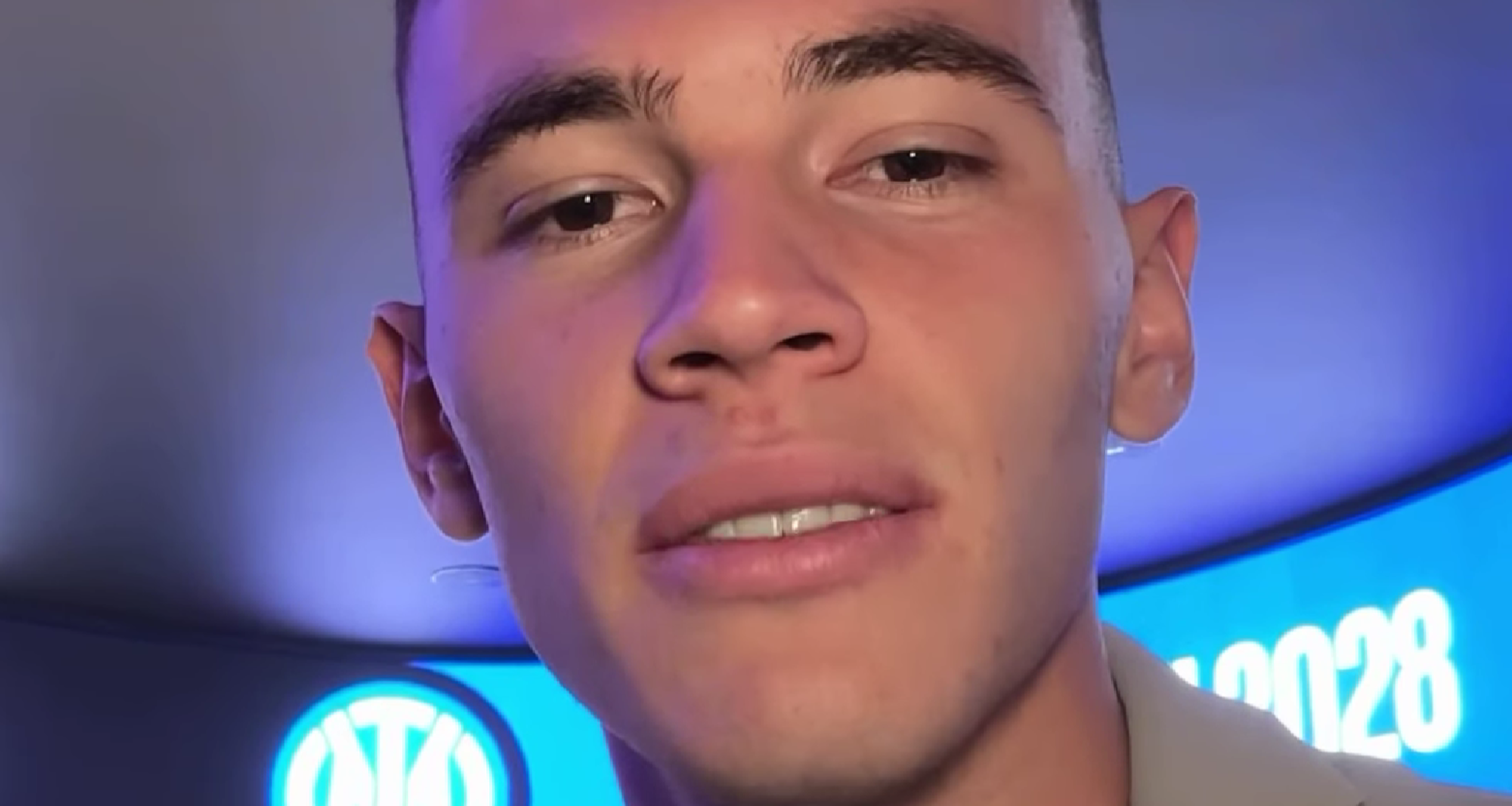 Asllani Inter, ecco il MESSAGGIO dopo il RINNOVO: fan estasiati dalle sue parole - VIDEO 26 asllani inter