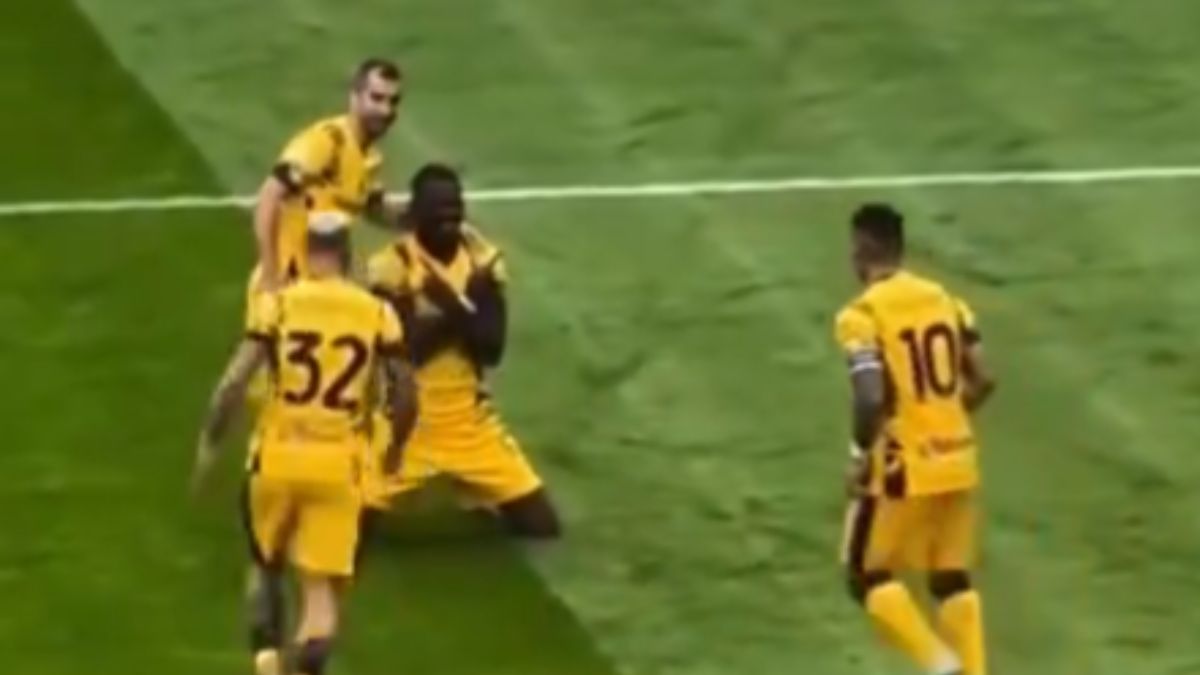 Thuram IMITA Lautaro! Il francese FELICE per il gol dell'argentino!-VIDEO 26 Thuram