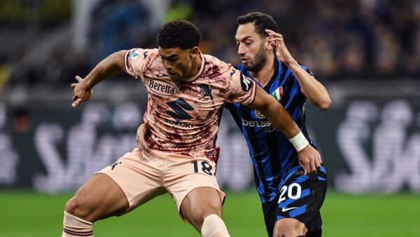 Calhanoglu Adams